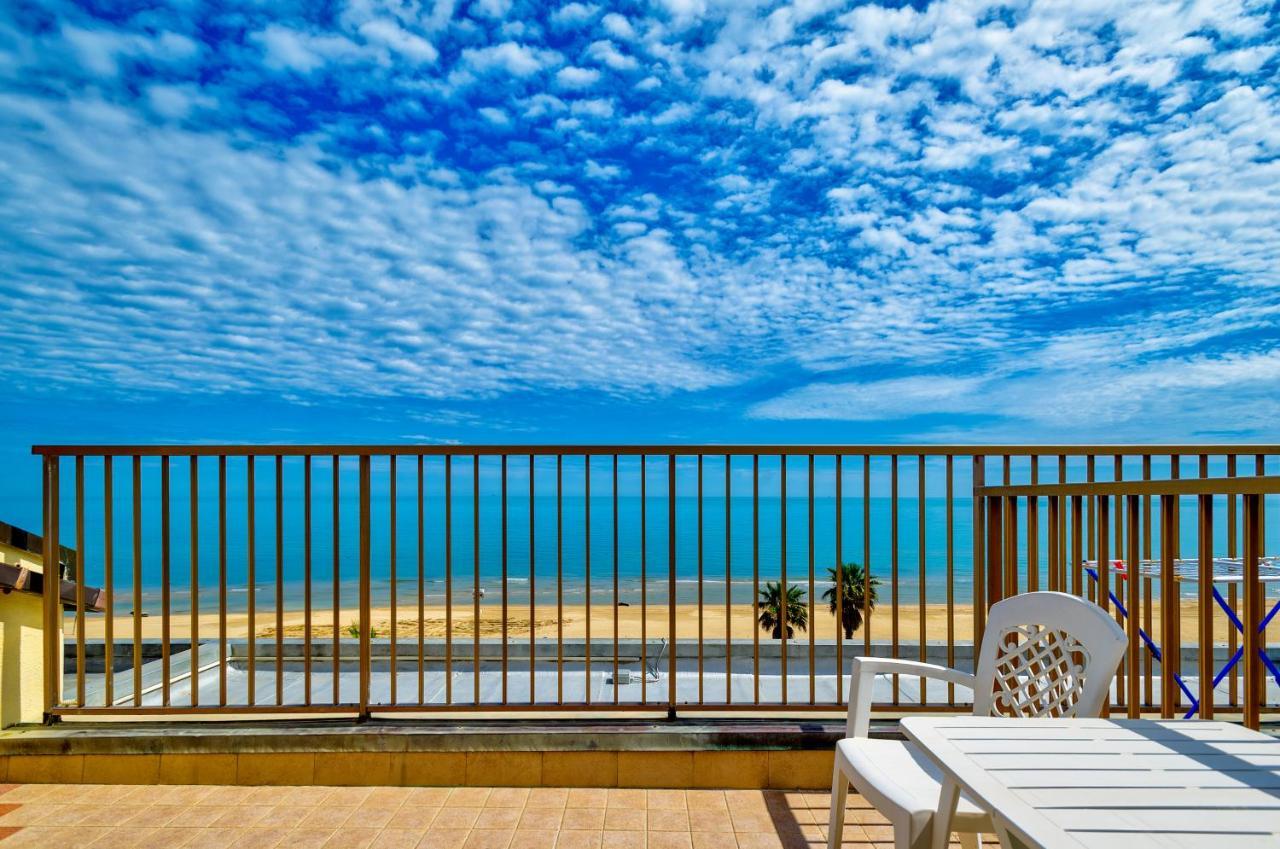 Hotel Miramare - Silvi Marina Exterior foto