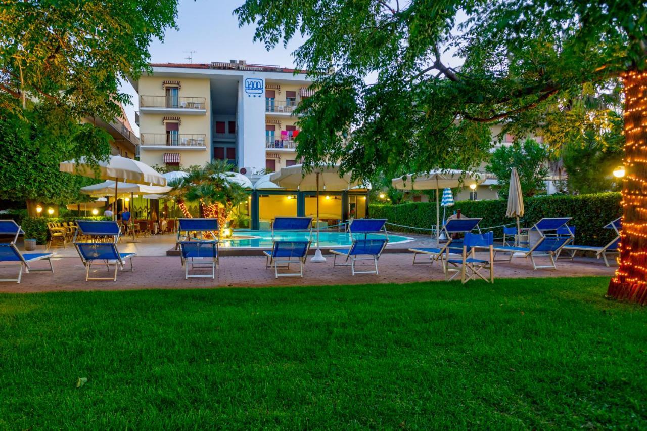 Hotel Miramare - Silvi Marina Exterior foto